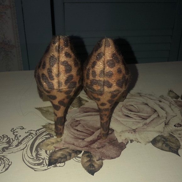 Leopard print heels - Picture 4 of 4